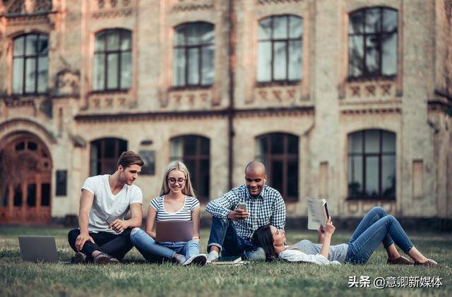 特朗普称美国学校应该尽快复课 并且说疫情对小孩子没什么影响