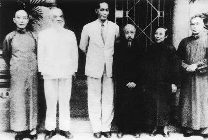 「贺龙」曾说服贺龙起义，却被国共两党开除！，他是南昌起义的领导之一