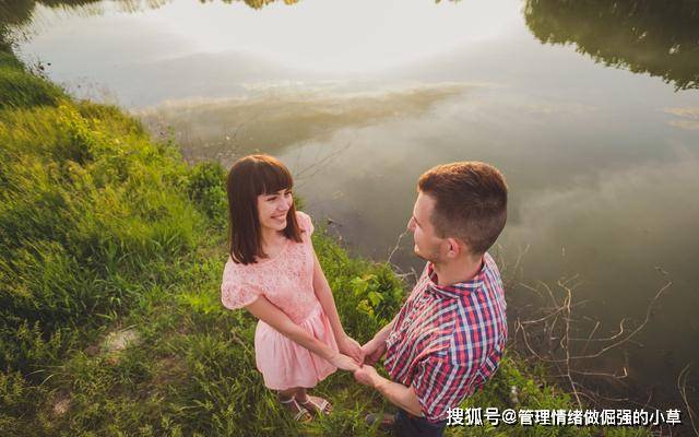 怎么理解爱情 189aeaeedd0c4d85a0ff0a7075882db8.jpeg