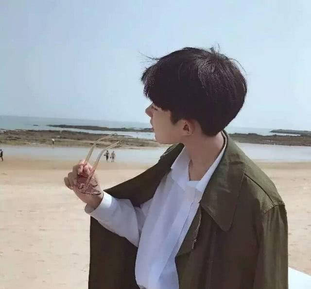 微信头像男 2baafb806a33475dbf052a71cf3981be.jpeg