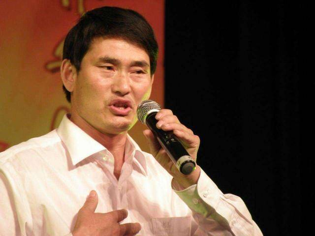 很厉害的男人视频 eea044ad880c45b093348bd0f6262dd6.jpeg