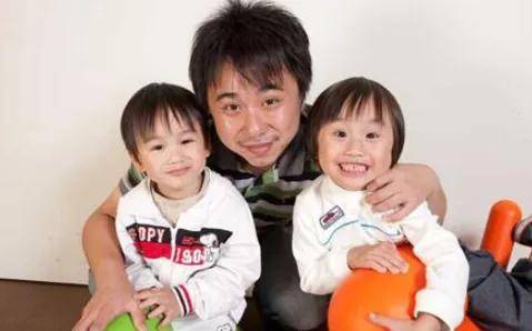 原创渣男靠儿子赚钱，二段婚姻失败，家暴成性还出轨？