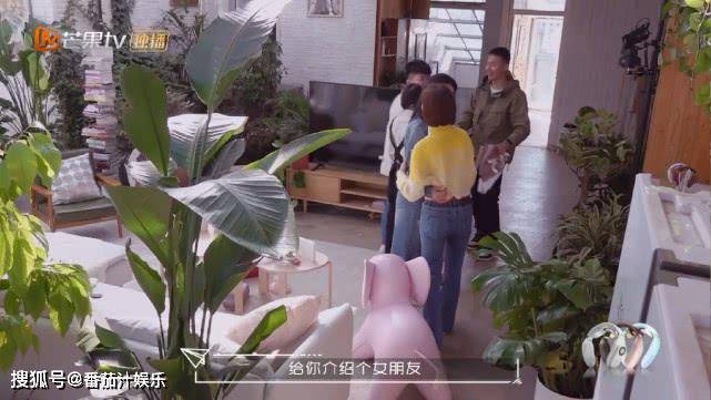 佟丽娅4岁儿子想当爸爸，还记得被杨幂撩的王威