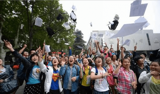 『大学』看看学霸怎么说各科成绩要多少分才够考上985大学