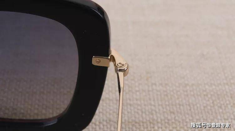 北京|Miu Miu缪缪眼镜介绍，及Miu Miu缪缪眼镜太阳镜的维修修理