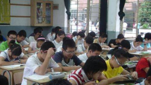 最不受待见的5类学生，毕业了在社会上一定可以混的很好！