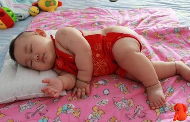 仰卧、侧卧、俯卧，哪种睡姿才是宝宝最佳睡姿？很多家长都弄错了