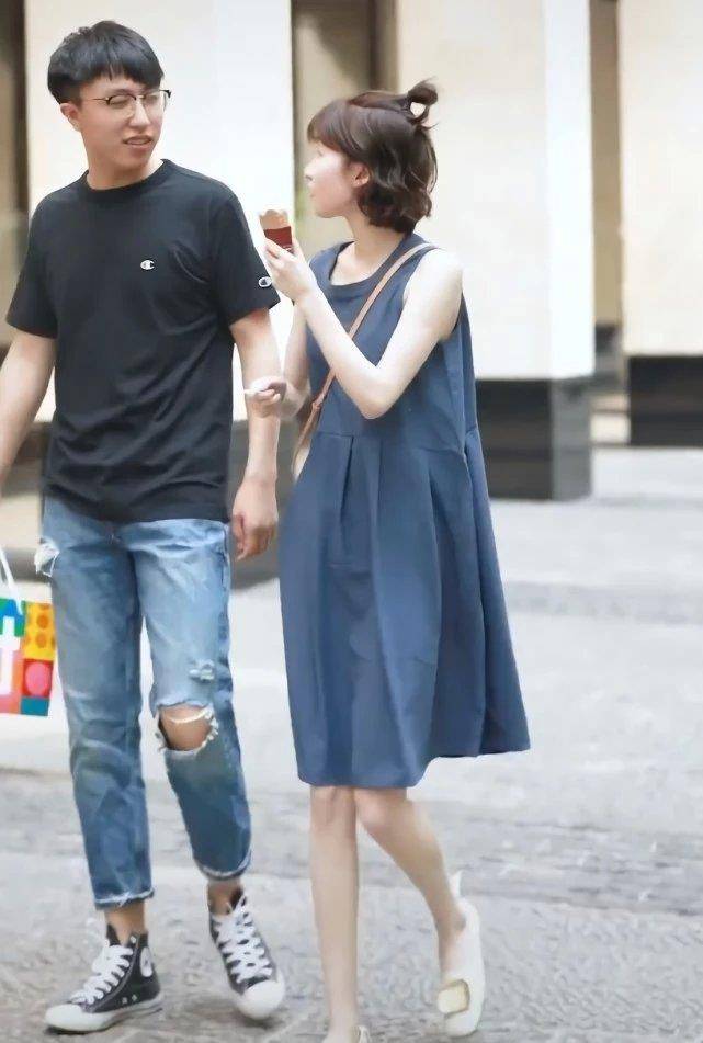 男生怎么穿搭看起来更温柔 7fe14558eef84696909b50e9e7ad1f61.jpeg