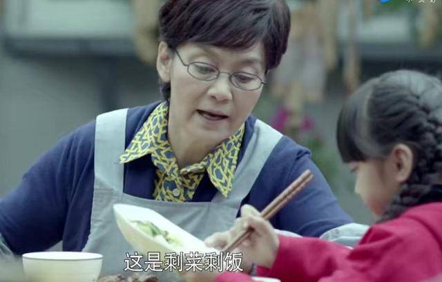 「孩子」医生：这些早餐许多家长还纵容娃吃，坑娃吃一次相当于吃泡面