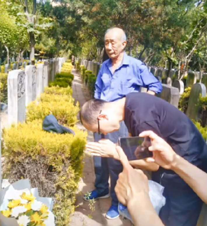 李静芝的儿子找到了,儿子来到了西安生活