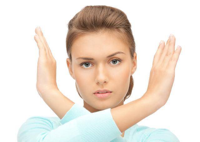 夫妻宫怎么样才算凹陷 f8107dd6afe8470695ddec1460ad9efd.jpeg