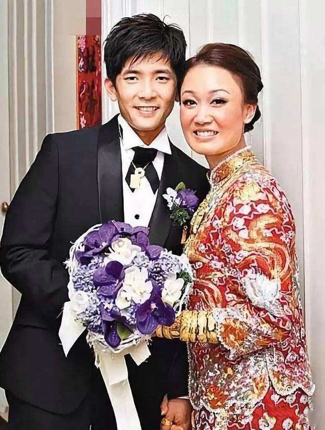 联手赶走五太争夺5000亿遗产！赌王一离世，奚梦