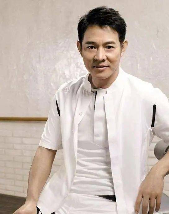 十三姨的扮演者都有谁 0705a17904d34b3eadd7502c4c0a8195.jpeg