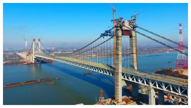 江苏2019gdp破十万吗_江苏gdp破10万亿图片(2)