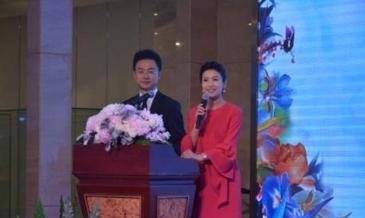 央视主持人刚强,娶2婚北京卫视一姐春妮,春妮41岁为他