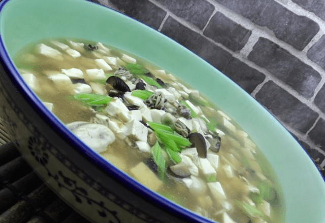 炖豆腐汤最好吃的做法 2d318c12ae27484e9387f365ee4be805.png