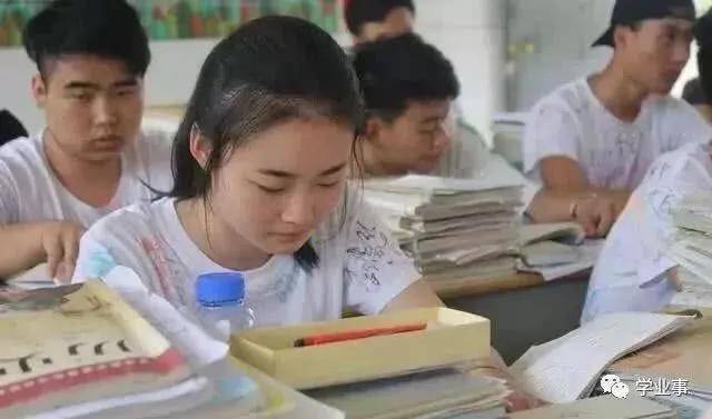 孩子|一碰就很难考上大学985学长建议：高中三年最不能碰的3件事