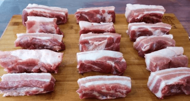 做红烧肉用上五花还是下五花 7a17712ee60d47f194e7a9fc44de9789.png