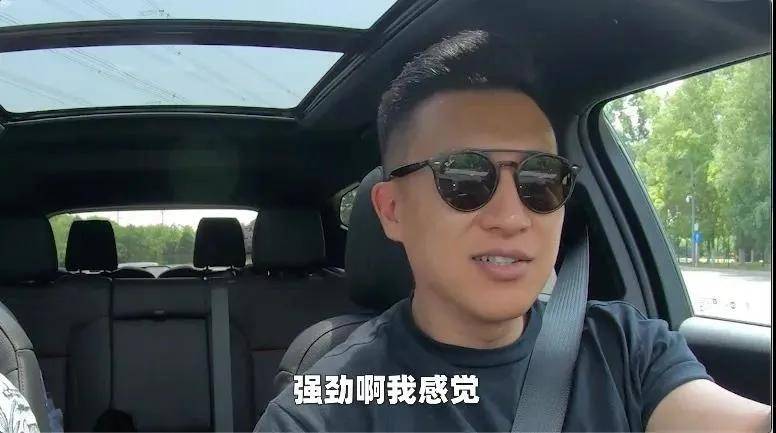 年轻人为什么要买7座，30万雪佛兰七座大尺寸SUV值得买吗？