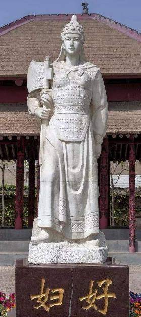 "饮豪酒,披战袍,这位传奇女子巾帼不让须眉_武丁