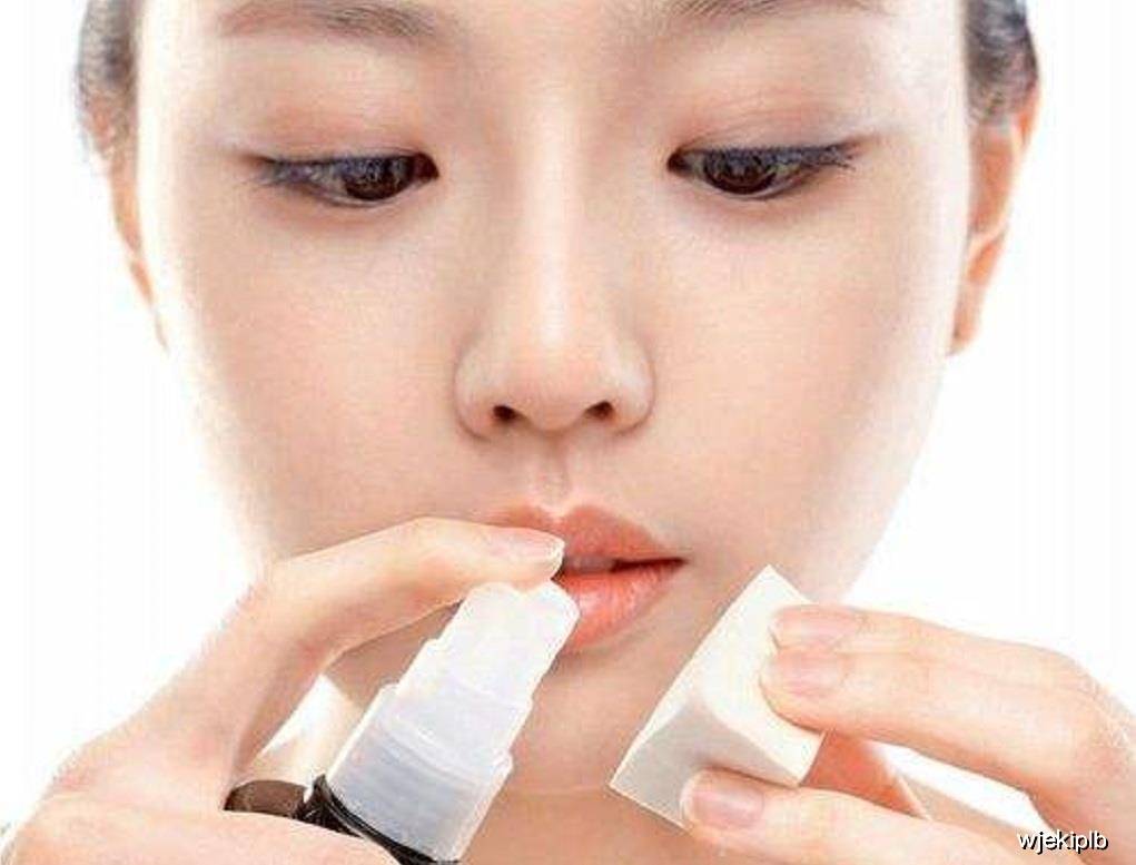 皮肤保护膜多久形成 105b312a9fde48cbbb6fdfb69694c739.jpeg