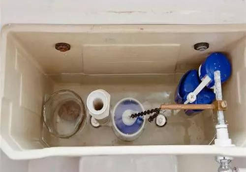 座便器水箱漏水怎么办