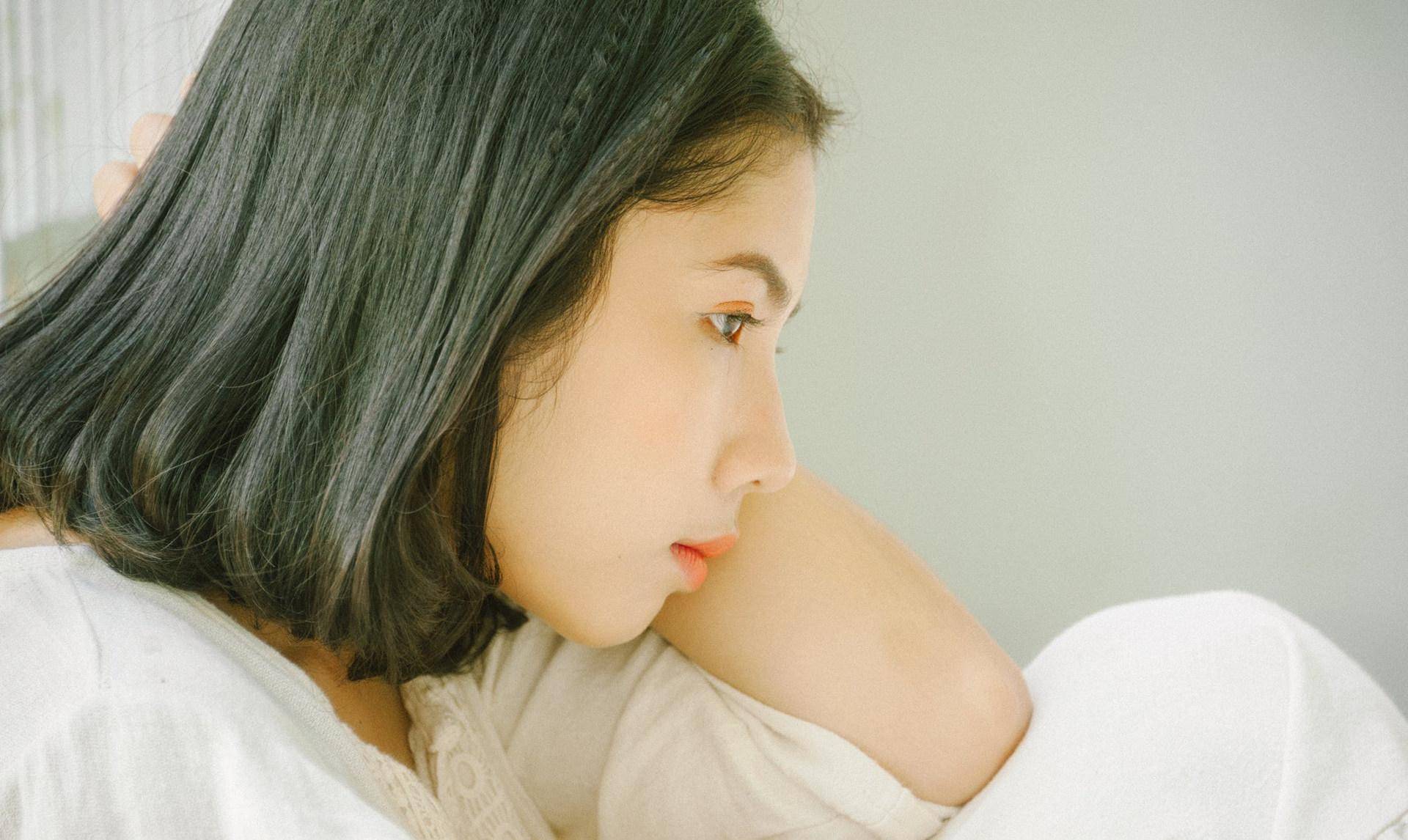 原创一位离婚女人的经历：曾经可怜同事，出轨怀了他的孩子