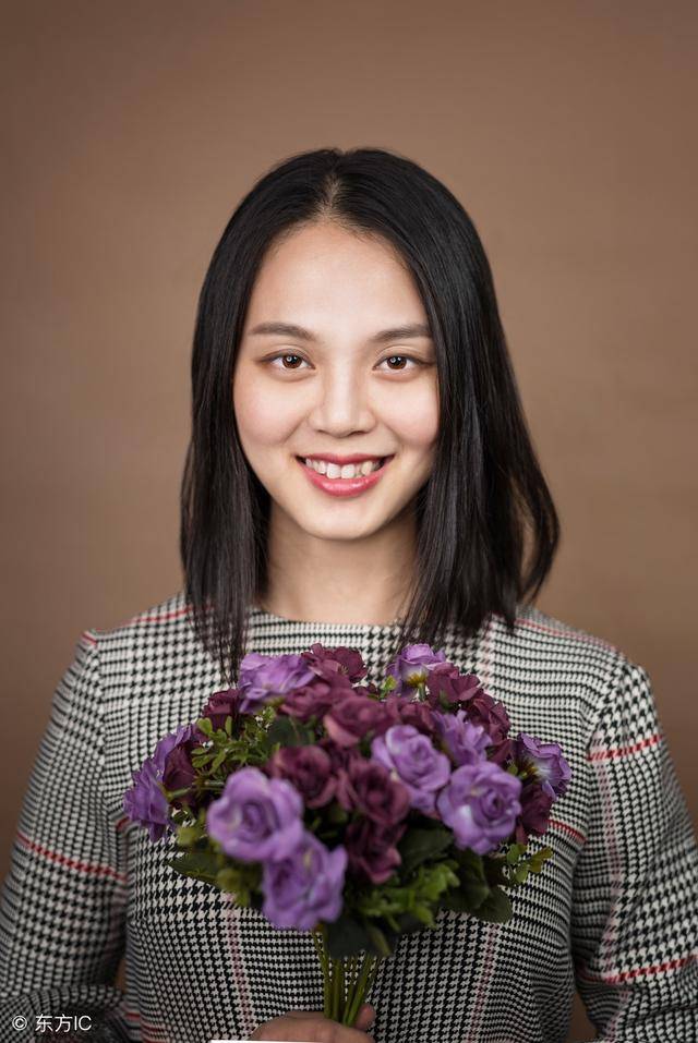 原创男人花心,但遇到这几个生肖女坚决不放手!