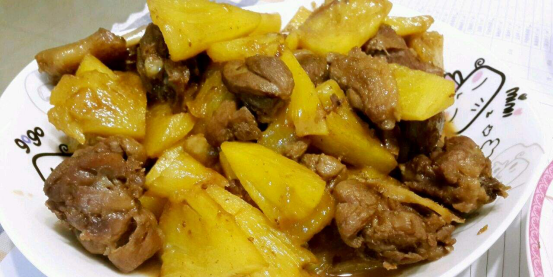 菠萝怎么做红烧肉 1eb4bb2fab3243adbeab191eaa7667d1.bmp