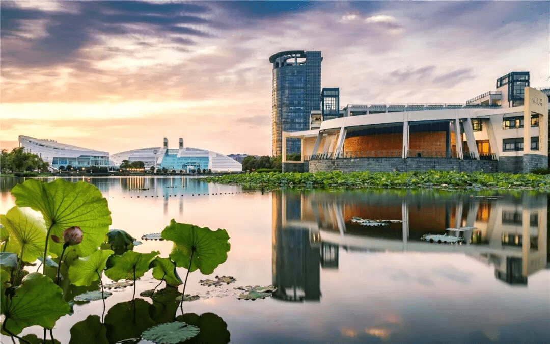 走向卓越的阶梯东方剑桥浙江大学