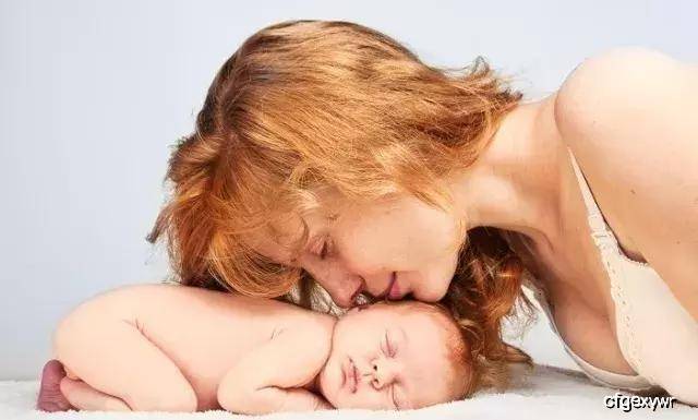 宝贝|宝宝越小越费心？细数“菜鸟爸妈”最易中的8大误区