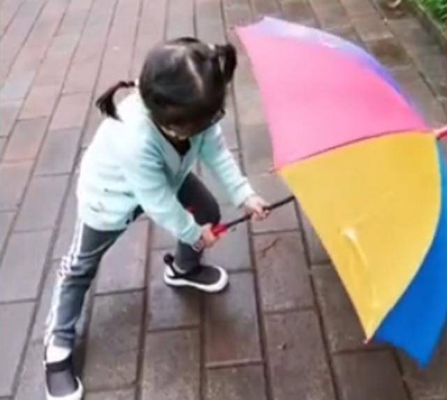 下雨天快递还送吗 0b2772fe00af420dbe855f7cca32b0eb.jpeg