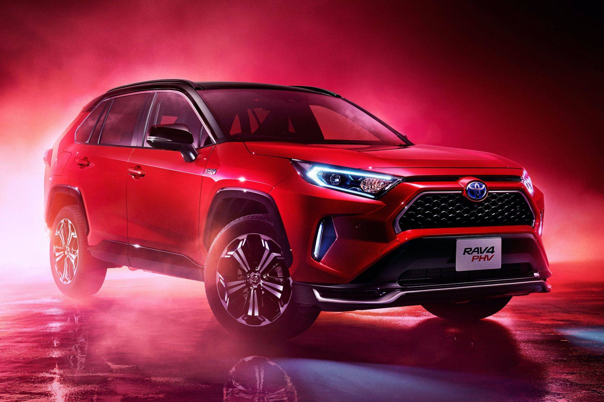 6秒破百,售价约30万元,2021款丰田rav4 phv插电混动版亮相日本