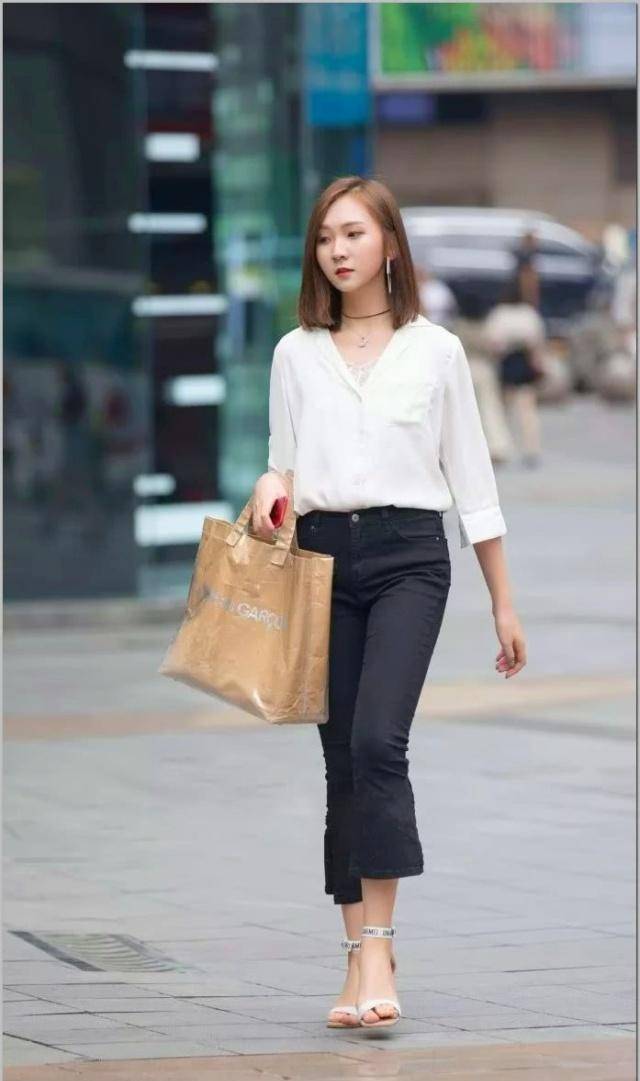 60d18bae362d4339a2e5525e006283a9.jpeg