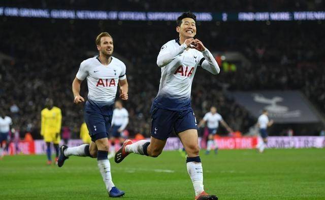 英超重启之后，热刺大战曼联，究竟