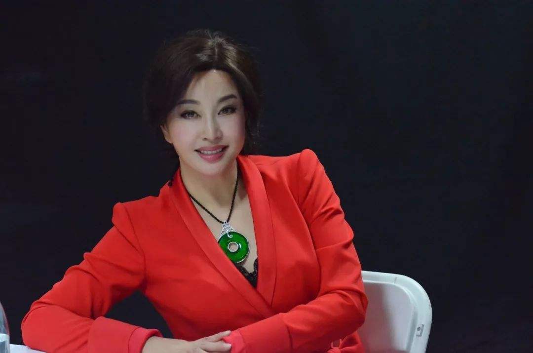 刘晓庆与税收，公众眼中的误解与真相