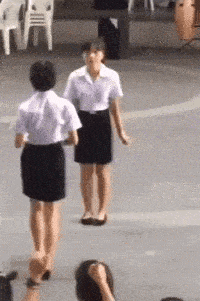 d0778af33c134b5187b83a9b772536c0.gif