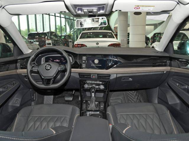 2020安全性最好的车_真不错,2020款帕萨特的安全性比凯美瑞还是略胜一筹