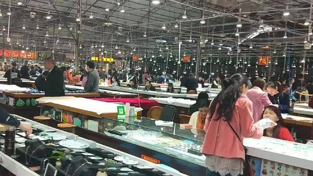 姐告GDP_中国gdp增长图(2)