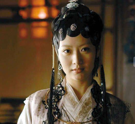白冰自曝与丈夫离婚多年，离婚原因只字未提，