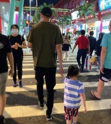 原创和前任生一个孩子，现任准备生二胎，没结婚就已经是3个娃的爸爸