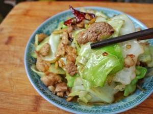 手撕包菜家常做法放肉 78e473414c3544fd9f60a793799f00e8.jpeg