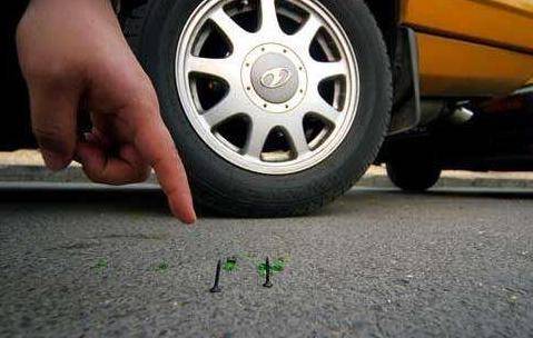 老司机十年总结的用车经验:汽车轮胎保养办法和爆胎事故处理方法