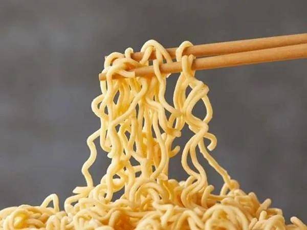 食物|3岁以内宝宝要慎吃？捏积派——哪些食物1岁以内宝宝不能吃