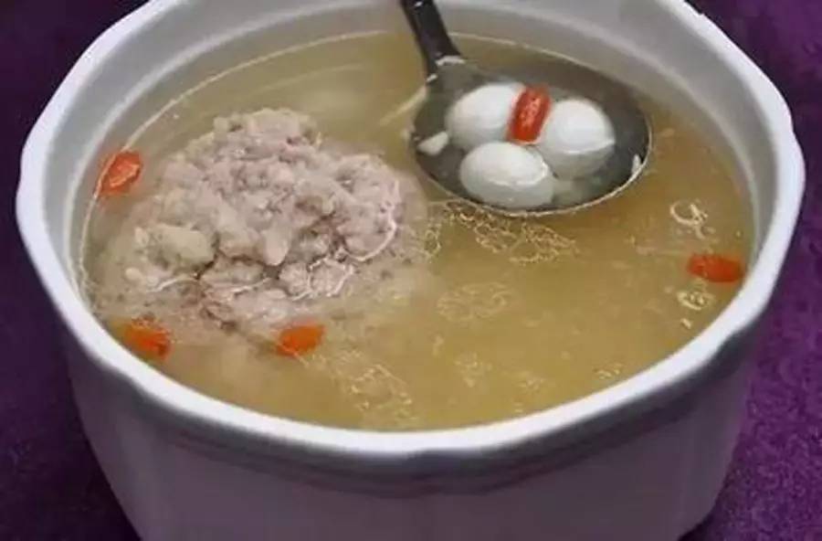 孩子|家长就算是倒掉，也不要再给孩子喝了这些补汤已被列入黑名单