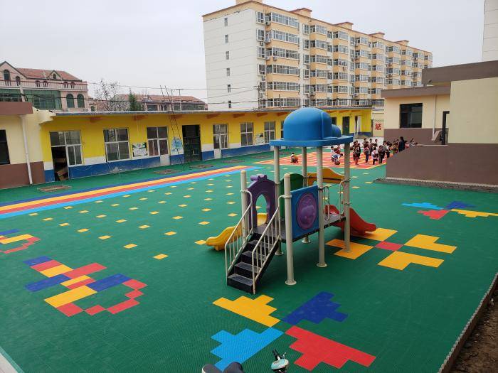 幼儿园悬浮地板,幼教户外场地铺装首选地面材料!