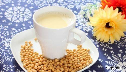 豆浆有什么不好之处 3f5f729c8c66410eb3a825186965d749.jpeg