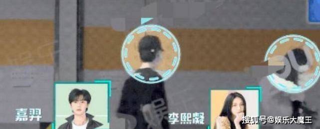 嘉羿恋情女主身份曝光，系他的模特女友，正脸