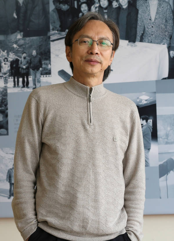 民族风情的挥写—杨涪林少数民族人物画作品