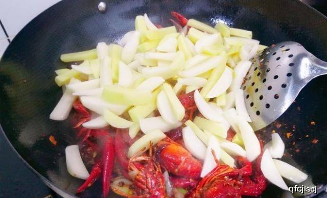 9f0028fe395246ca902fc119a3a83c0d.jpeg